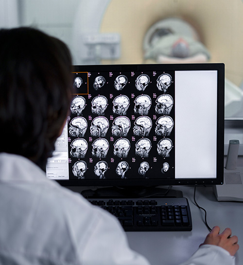 En Clínica Osten, somos un referente en ortopedia infantil en Sevilla